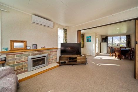 Photo of property in 28 Hunter Street, Hawera, 4610