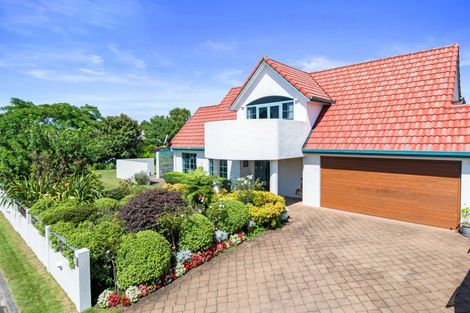 Photo of property in 25 Kahurangi Drive, Lynmore, Rotorua, 3010