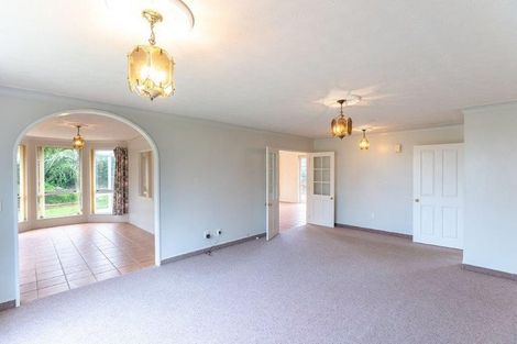 Photo of property in 22 Bearing West Court, Paraparaumu, 5032