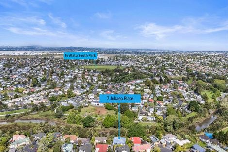 Photo of property in 7 Jubaea Place, Henderson, Auckland, 0610