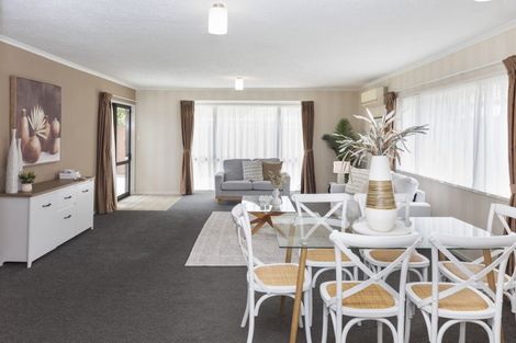 Photo of property in 5 Chokebore Place, Sockburn, Christchurch, 8042