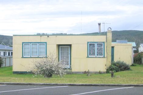 Photo of property in 110 Lincoln Road, Whangamata, 3620