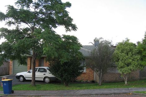 Photo of property in 6 Marbella Drive, Massey, Auckland, 0614