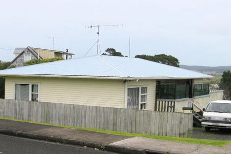 Photo of property in 33a Makiri Street, Helensville, 0800