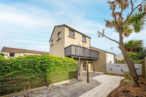 Photo of property in 4/16 Derby Street, St Albans, Christchurch, 8014