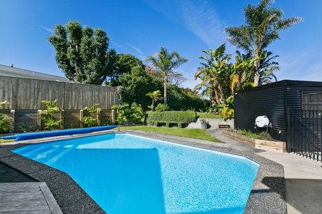 Photo of property in 5b Wesley Avenue, Frankleigh Park, New Plymouth, 4310