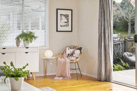 Photo of property in 46 Lynden Avenue, Hillcrest, Auckland, 0627