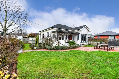 Photo of property in 96 Somerfield Street, Somerfield, Christchurch, 8024