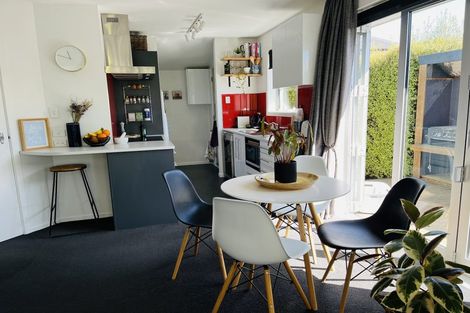 Photo of property in 1007 Colombo Street, St Albans, Christchurch, 8014