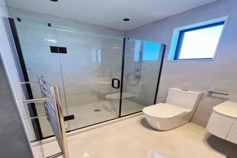 Photo of property in 9 Heketara Way, Massey, Auckland, 0614