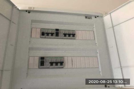 Photo of property in Quantum On Thorndon Quay, 2/163b Thorndon Quay, Pipitea, Wellington, 6011