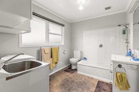 Photo of property in 14f2 Astor Street, Karori, Wellington, 6012