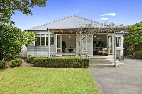 Photo of property in 49 Somerset Street, Brooklands, New Plymouth, 4310