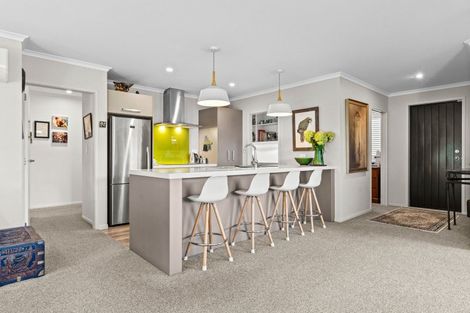 Photo of property in 7 Hewson Lane, Greytown, 5712