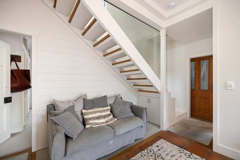 Photo of property in 4 Stoke Street, Sumner, Christchurch, 8081