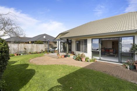 Photo of property in 12 Moy Place, East Tamaki Heights, Auckland, 2016