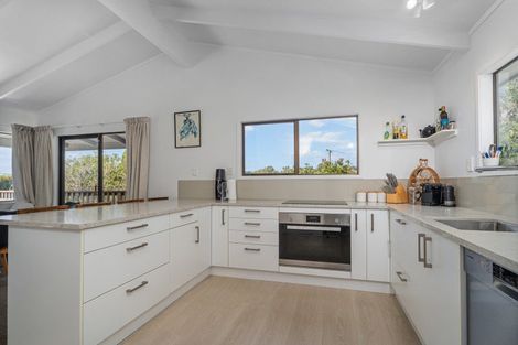 Photo of property in 69 Captain Cook Road, Cooks Beach, Whitianga, 3591