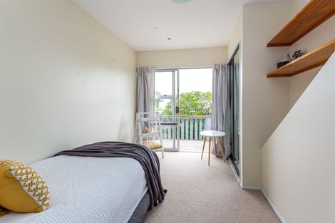 Photo of property in 6 Jenkins Avenue, Redwood, Christchurch, 8051