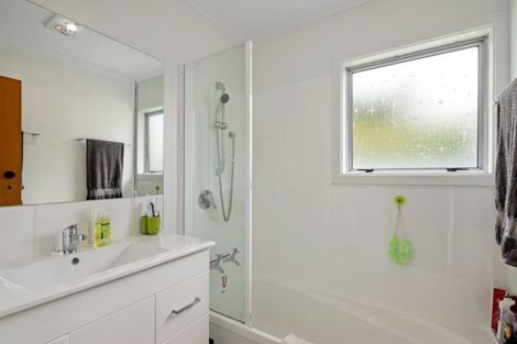 Photo of property in 2/165 Tahunanui Drive, Tahunanui, Nelson, 7011