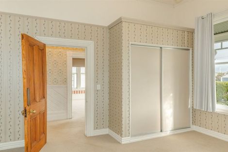 Photo of property in 9 Queen Street, Westport, 7825