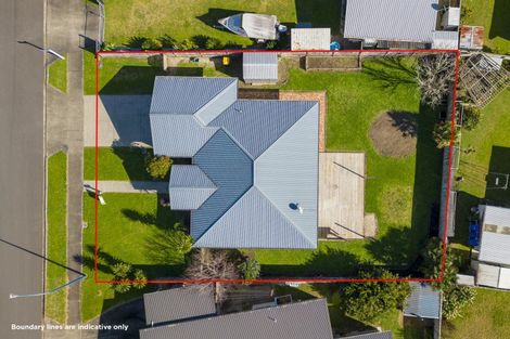 Photo of property in 8 Captain Wood Avenue, Whitianga, 3510