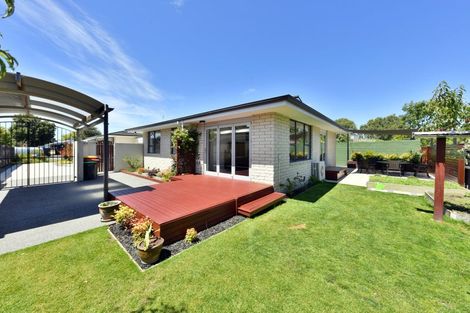 Photo of property in 35 Cavendish Road, Casebrook, Christchurch, 8051