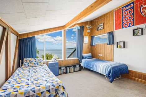 Photo of property in 129 Church Street, Onerahi, Whangarei, 0110