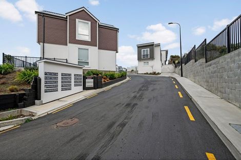 Photo of property in 19/30 Adventure Drive, Whitby, Porirua, 5024