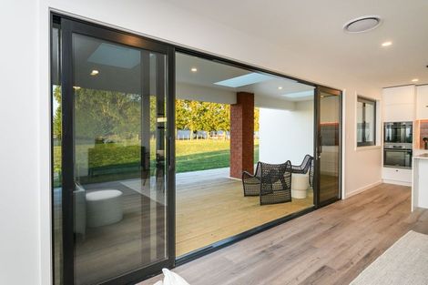 Photo of property in 11 Te Kahu Lane, Halcombe, 4779