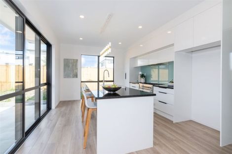 Photo of property in 5 Greenfinch Road, Hobsonville, Auckland, 0616