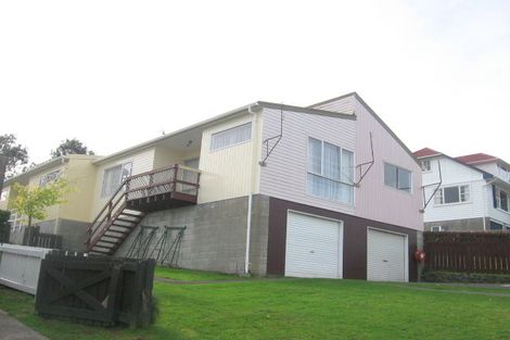 Photo of property in 35a Penryn Drive, Camborne, Porirua, 5026