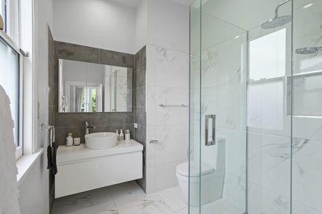 Photo of property in 77 Rutland Street, St Albans, Christchurch, 8014