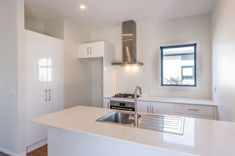 Photo of property in 21c Margaret Road, Raumati Beach, Paraparaumu, 5032