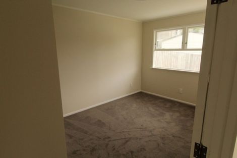 Photo of property in 10 Norman Road, Hauraki, Auckland, 0622