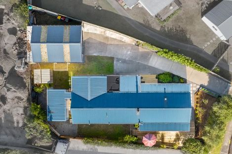 Photo of property in 20 Olive Terrace, Paraparaumu Beach, Paraparaumu, 5032