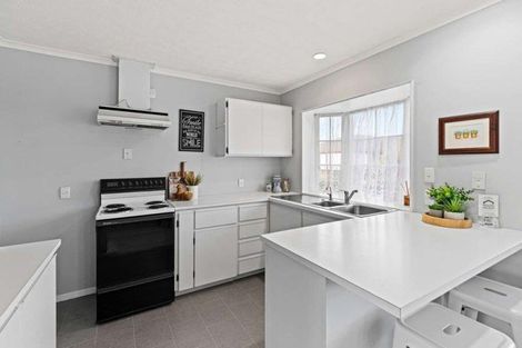 Photo of property in 7 Kaipara Court, Highbury, Palmerston North, 4412