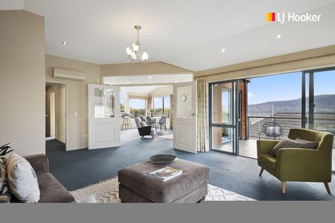 Photo of property in 239 Larnach Road, Waverley, Dunedin, 9013