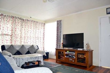 Photo of property in 48a Tironui Road, Takanini, 2112