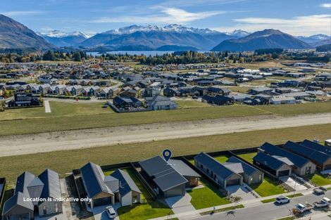 Photo of property in 9 Packer Road, Wanaka, 9382
