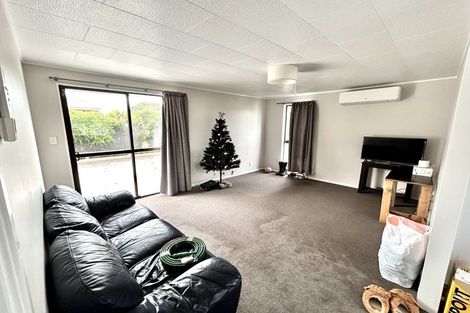 Photo of property in 3/21 Albert Street, Papakura, 2110
