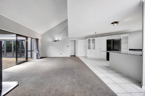 Photo of property in 25 Montrose Crescent, Huntington, Hamilton, 3210