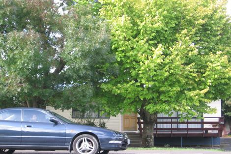 Photo of property in 43 Rathgar Road, Henderson, Auckland, 0610