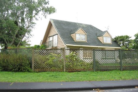 Photo of property in 161 Chichester Drive, Rosehill, Papakura, 2113