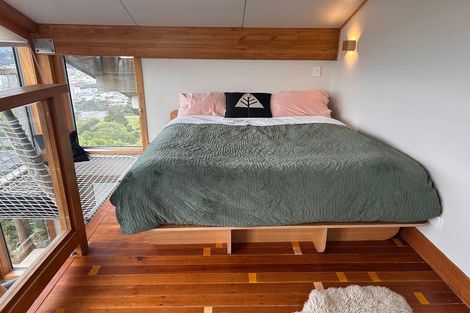 Photo of property in 1 Karepa Street, Brooklyn, Wellington, 6021