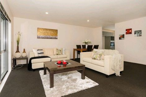 Photo of property in 25/3 Hulme Place, Henderson, Auckland, 0612