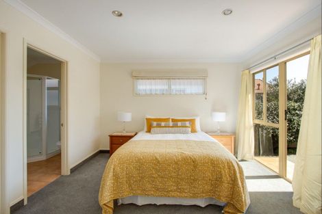 Photo of property in 52 Neeve Road, Taradale, Napier, 4112