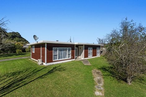 Photo of property in 1 Lakeview Place, Whakatane, 3120
