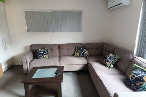 Photo of property in 25 Whiteacres Drive, Sunnyhills, Auckland, 2010