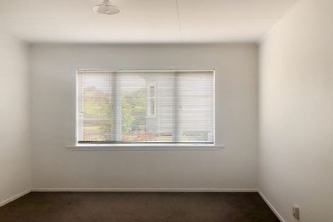 Photo of property in 16 Saint Joseph Street, Waipukurau, 4200