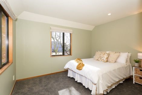 Photo of property in 56 Creyke Road, Ilam, Christchurch, 8041